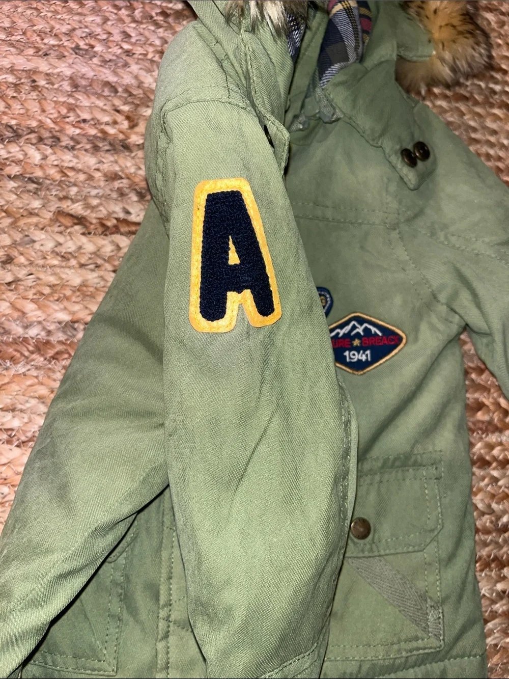 Mayoral Sage Green Hooded  Coat with Faux-Fur Trim size 6m